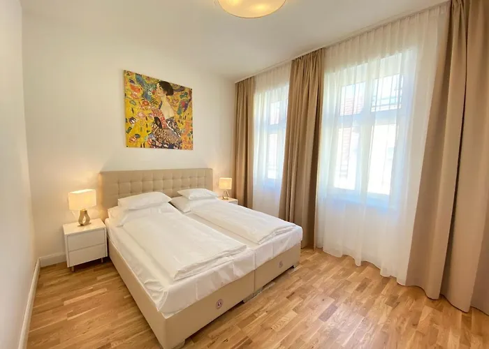 Steiner Residences Nestroyplatz