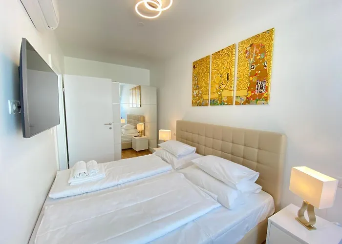 Steiner Residences Nestroyplatz Appartamento