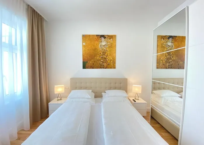 Steiner Residences Nestroyplatz