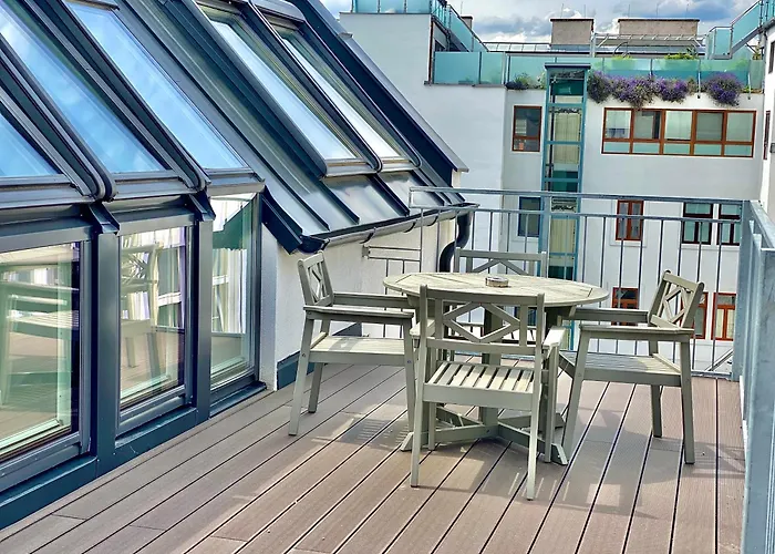 Steiner Residences Nestroyplatz *