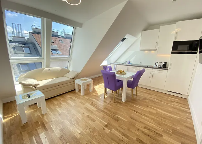 Steiner Residences Nestroyplatz *