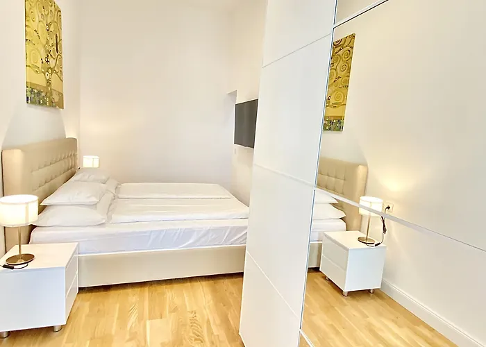Steiner Residences Nestroyplatz